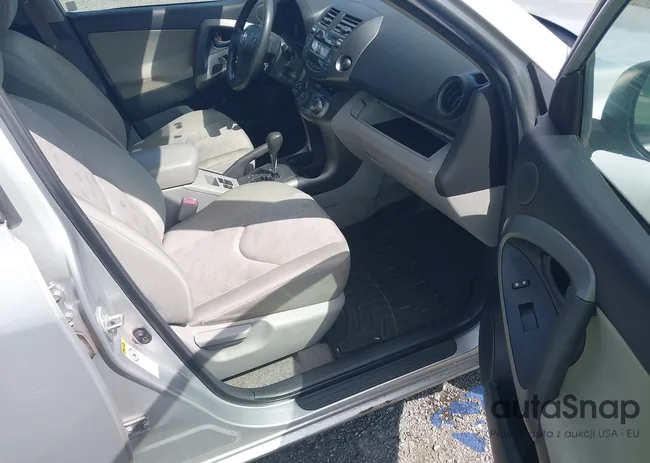 JTMJF4DV4A5027450: 43107111