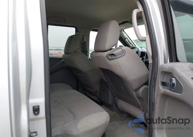 1N6AD0ER1CC450076: 43107301