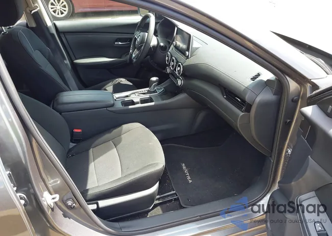 3N1AB8CV0RY370195: 43107342