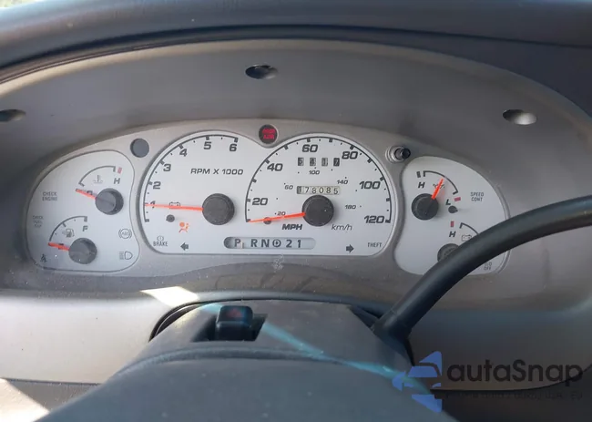 1FMZU67E81UC23005: 43107422