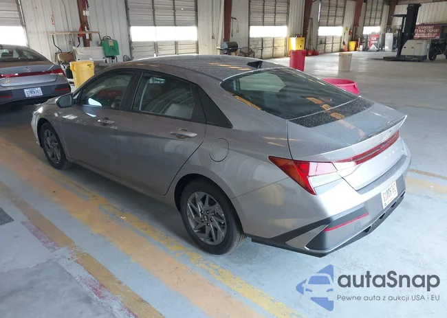 KMHLM4DJ2SU172193: 43107535