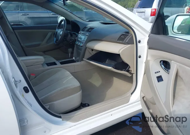 4T1BE46K89U848784: 43107557