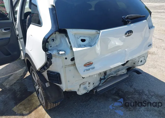 KNDCB3LC6H5074083: 43107628