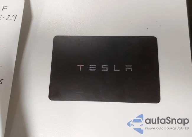 5YJ3E1EB5RF818532: 43107689