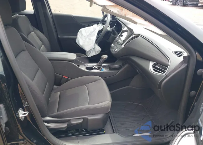 1G1ZD5ST2RF219142: 43106737