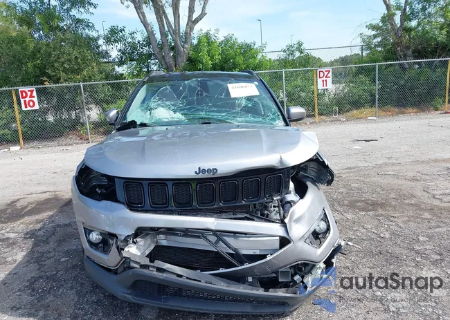 3C4NJCBB8JT368109: 43106871