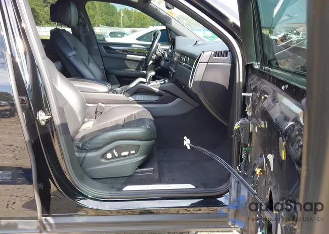 WP1AA2AY7KDA05479: 43106906