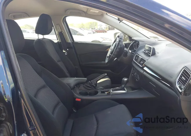 3MZBM1V77EM111154: 43108148