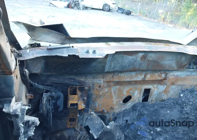 1C4NJDEB8GD534208: 43108149