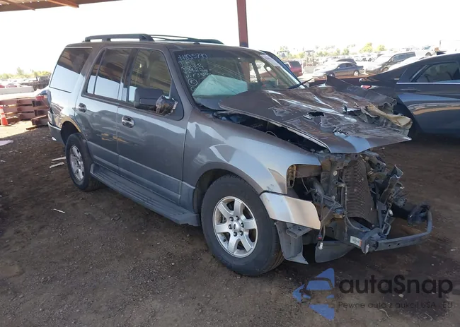 1FMJU1F59BEF39042: 43108157