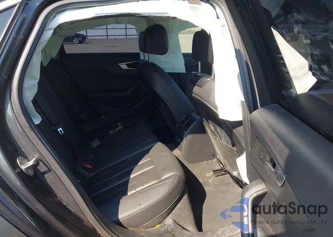 WAULMAF40JA121010: 43108392