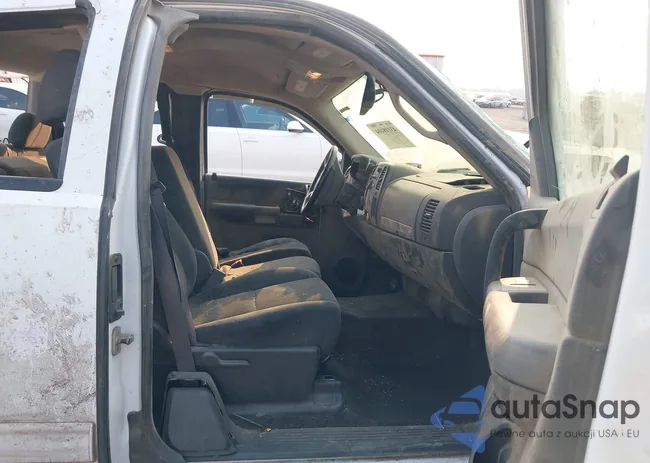 1GTEK19J38Z175867: 43108404