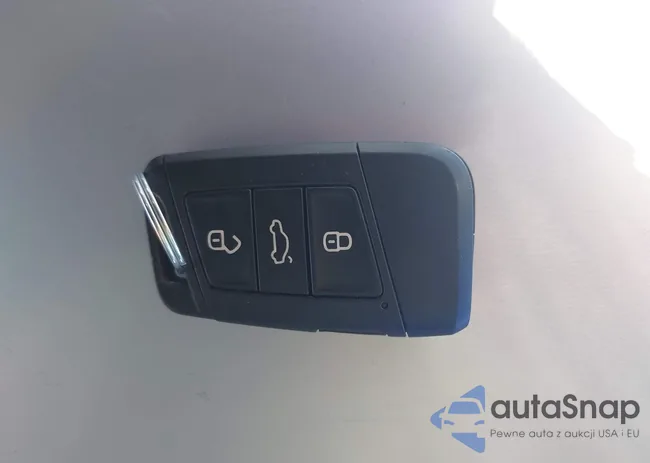 3VVCX7B26PM351990: 43108426