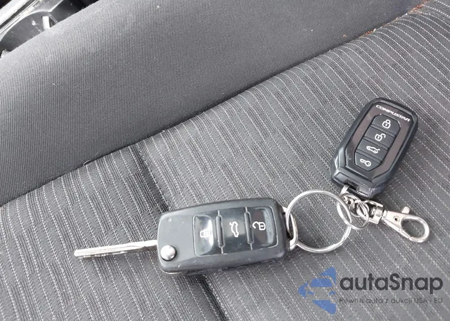 WVGBV3AX8DW625770: 43108469