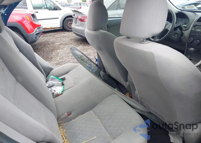 2T1BU40E99C068218: 43108582