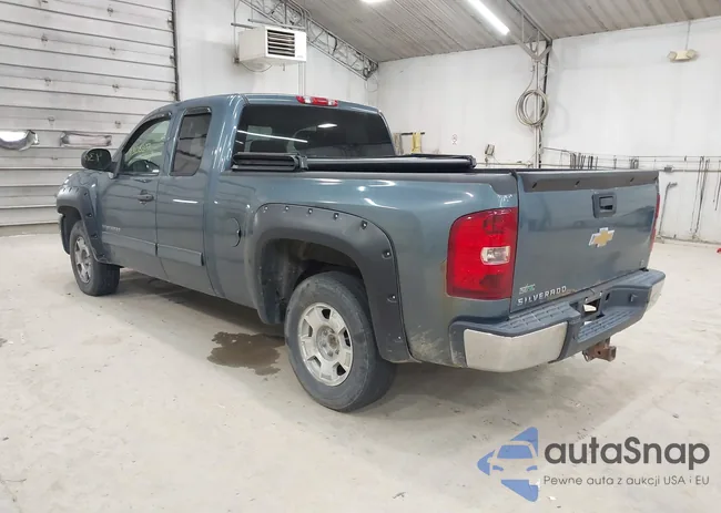 1GCSKSE35AZ118236: 43108607