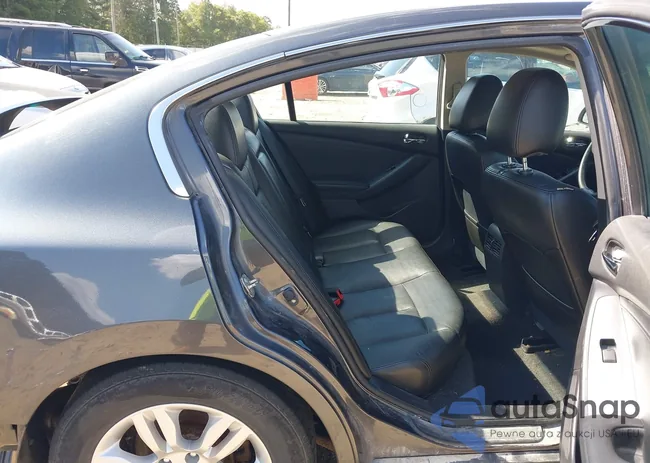 1N4AL2AP2BN472599: 43108639