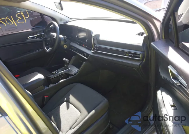 KNDPU3DF8R7277695: 43107763