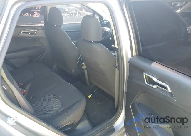 KNDPU3DF8R7277695: 43107763