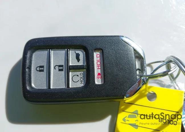 5FNYF6H39HB061086: 43107904