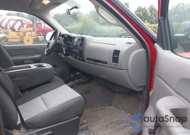 1GCHK44K89E131709: 43107929