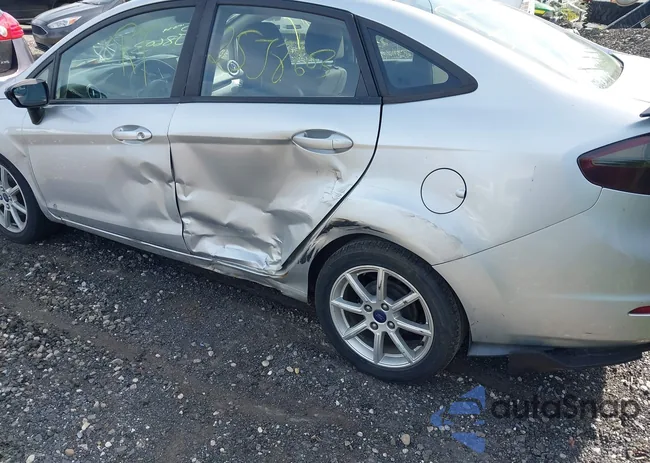 3FADP4BJ5FM200748: 43108098