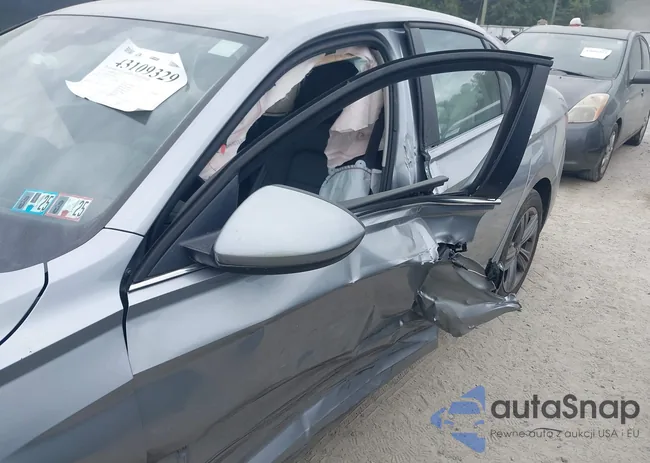 3VWEM7BUXRM049717: 43109329