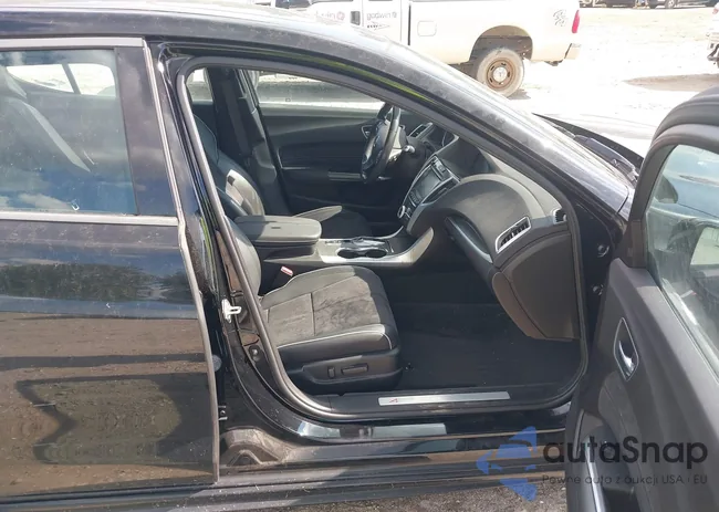 19UUB3F64JA004994: 43109352