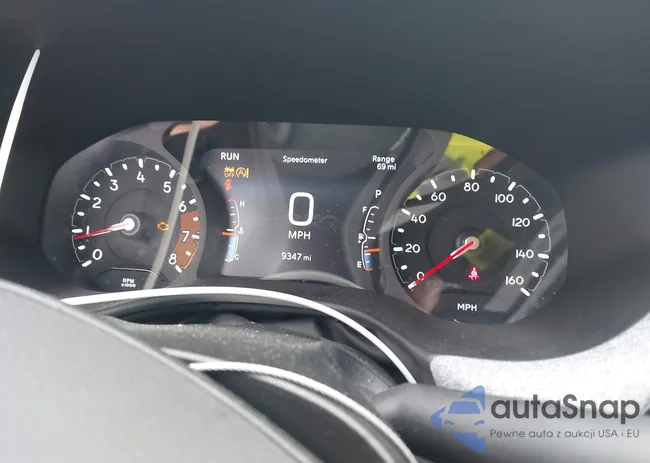 3C4NJDANXST550588: 43109545