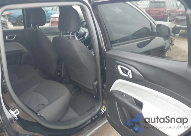 3C4NJDANXST550588: 43109545