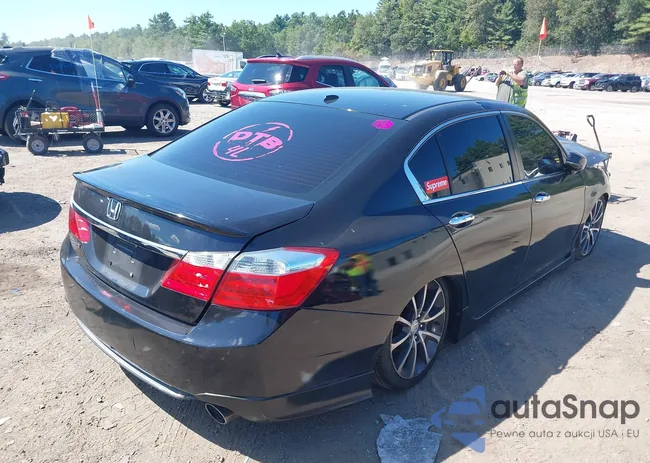 1HGCR2F86DA267673: 43109565