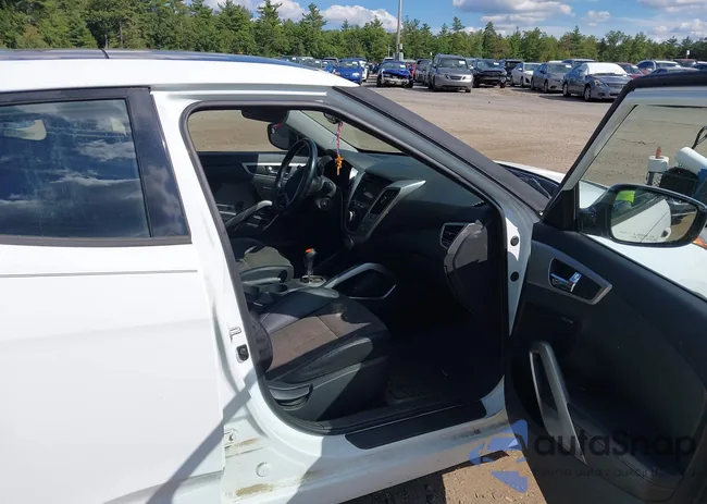 KMHTC6ADXEU199093: 43109623