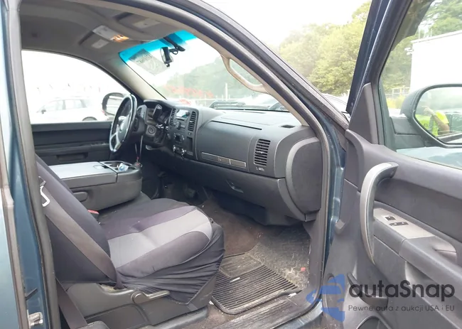 1GTR2VE3XBZ281613: 43109687