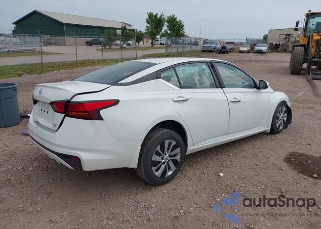 1N4BL4BV2MN329619: 43108779