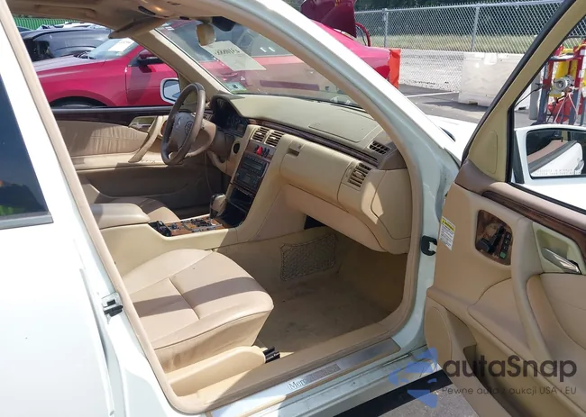 WDBJF65J71B345120: 43108883