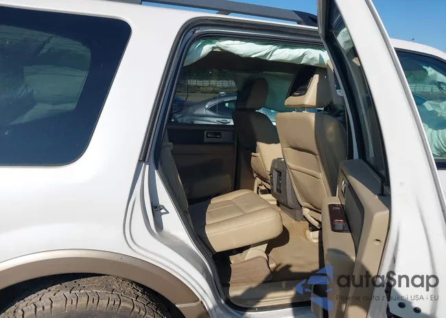 1FMJU1J51EEF15085: 43108947