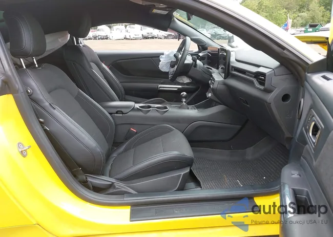 1FA6P8CF6R5418136: 43109061