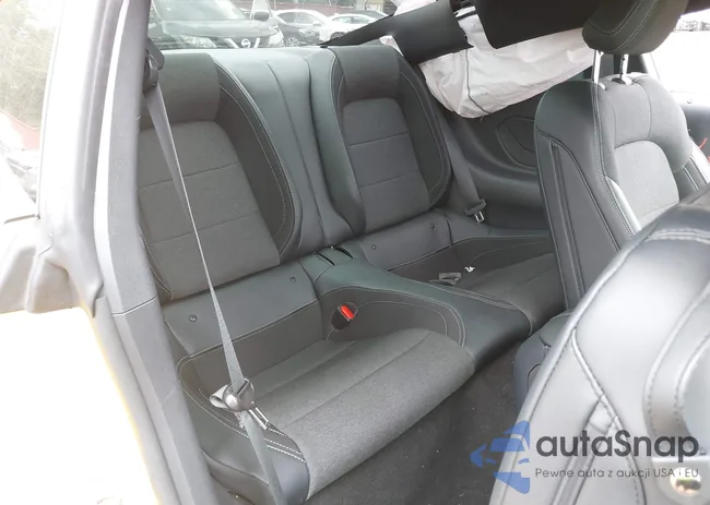 1FA6P8CF6R5418136: 43109061