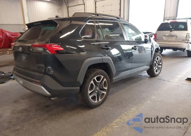 2T3J1RFV5LC091065: 43110159