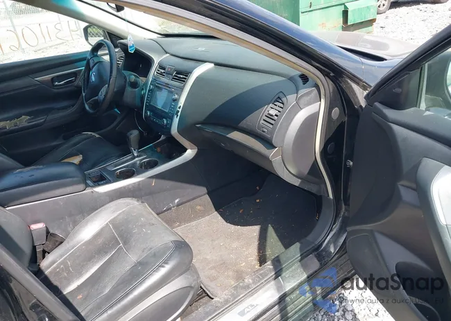 1N4AL3AP3DC211244: 43110613