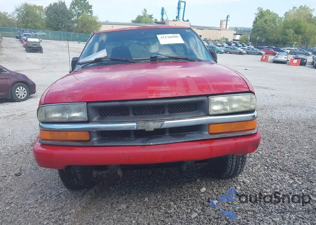 1GCCS1448X8212649: 43110680