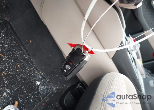 1FMCU9G60LUA04381: 43109768