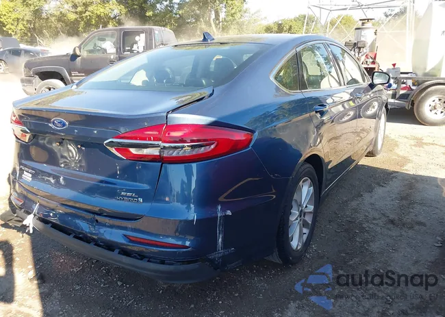 3FA6P0MUXKR117824: 43109895