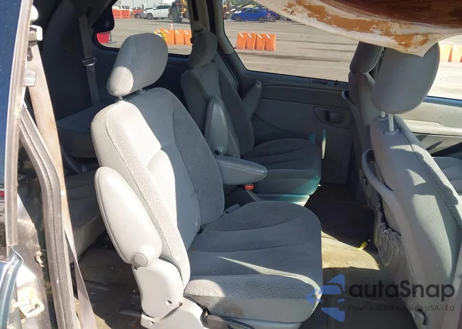 1A4GP45R56B544249: 43109928