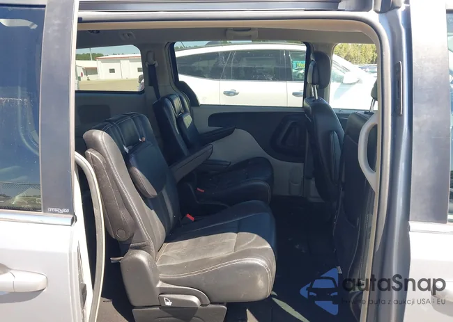 2C4RC1BG2ER255311: 43110003