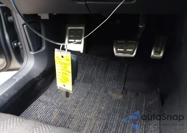 3VWBM7BU3RM010373: 43110097