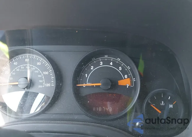 1C4NJPBB6FD388220: 43111149