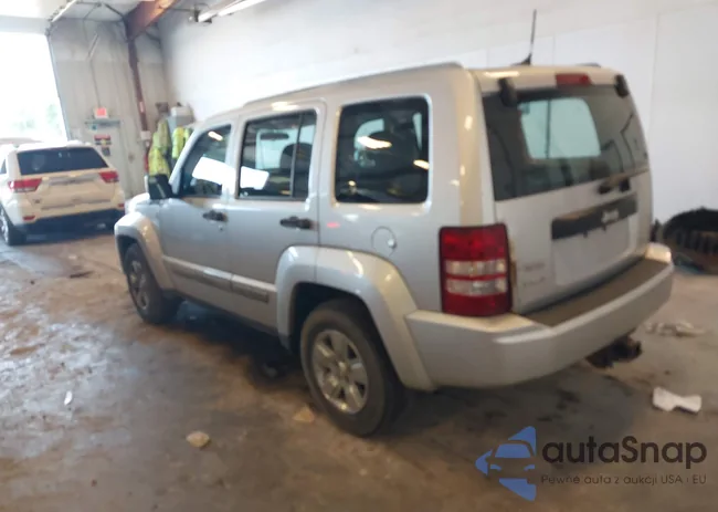 1C4PJMAK2CW112996: 43111298