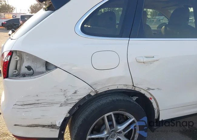 WP1AA2A22BLA03981: 43111335