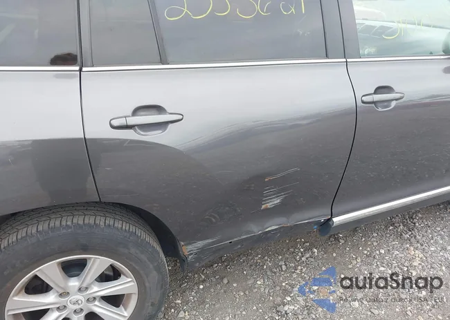 5TDBK3EH1BS077673: 43111473